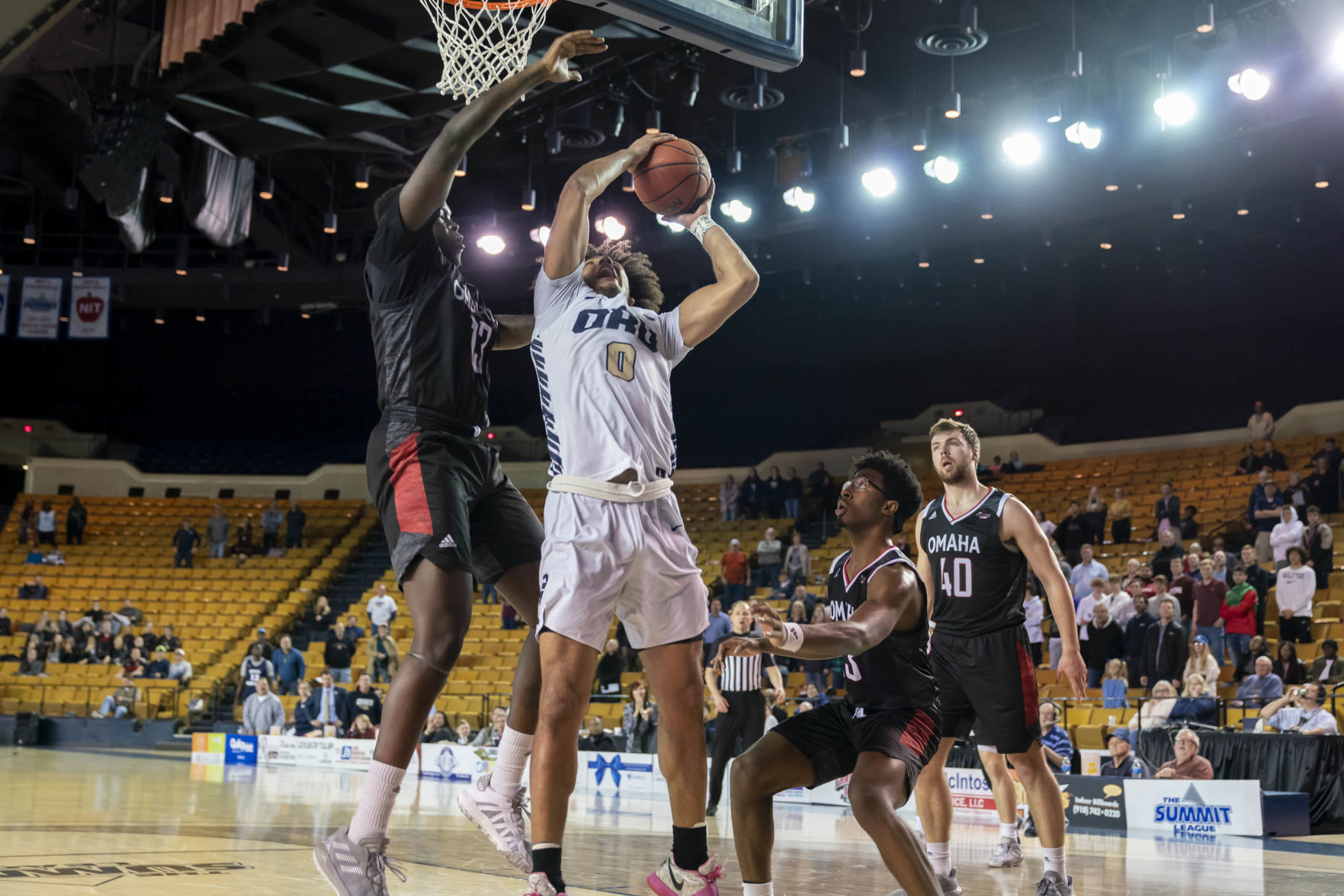 Oral Roberts University faces Omaha - Men's Basketball